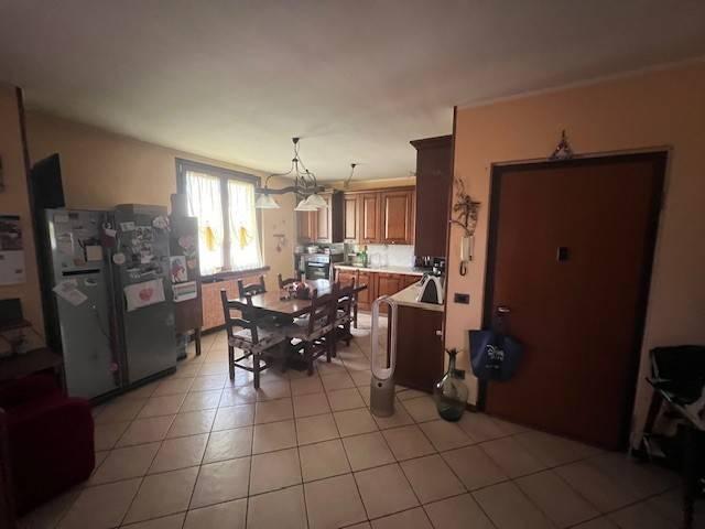 3-room flat in Via Dante Alighieri 15/B, Guardamiglio - Photo 1