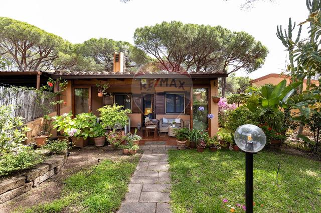 Terraced house in Condominio La Pineta, Pula - Photo 1