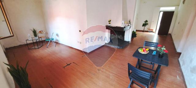 Detached house in Via Trieste 8, Assemini - Photo 1