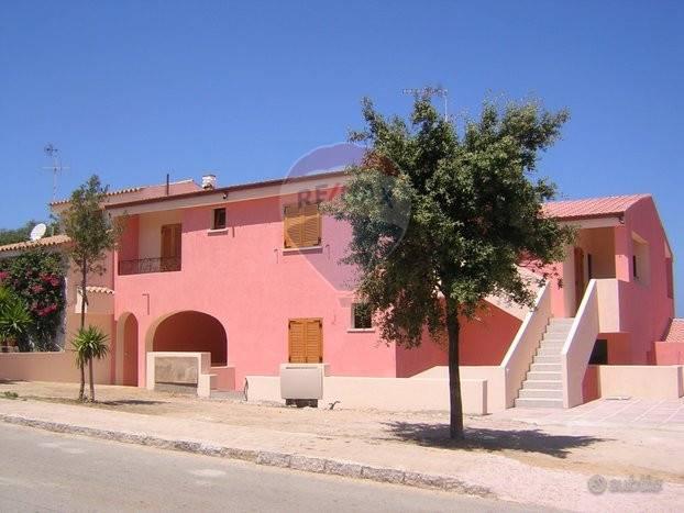 Villa in vendita a Trinità d'Agultu e Vignola