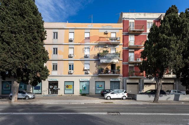 Vierzimmerwohnung in Via Bottego 19, Cagliari - Foto 1