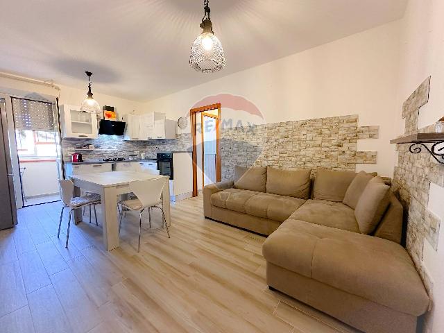 3-room flat in Vico III Matteotti 23, Capoterra - Photo 1