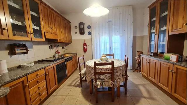 4-room flat in Via Aurelia 198, Castelnuovo Magra - Photo 1