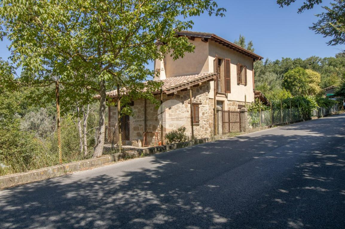 Casa indipendente in vendita a Tarano