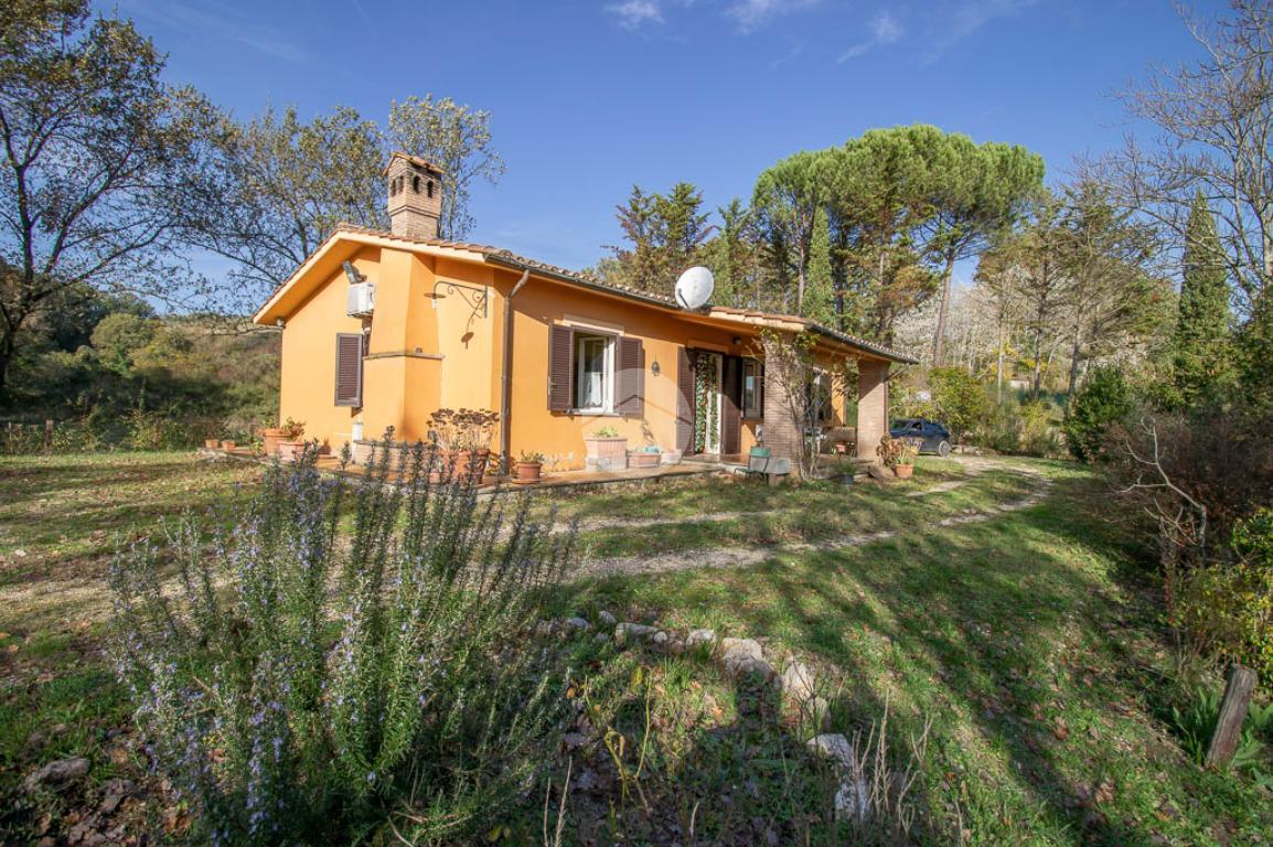 Villa in vendita a Tarano