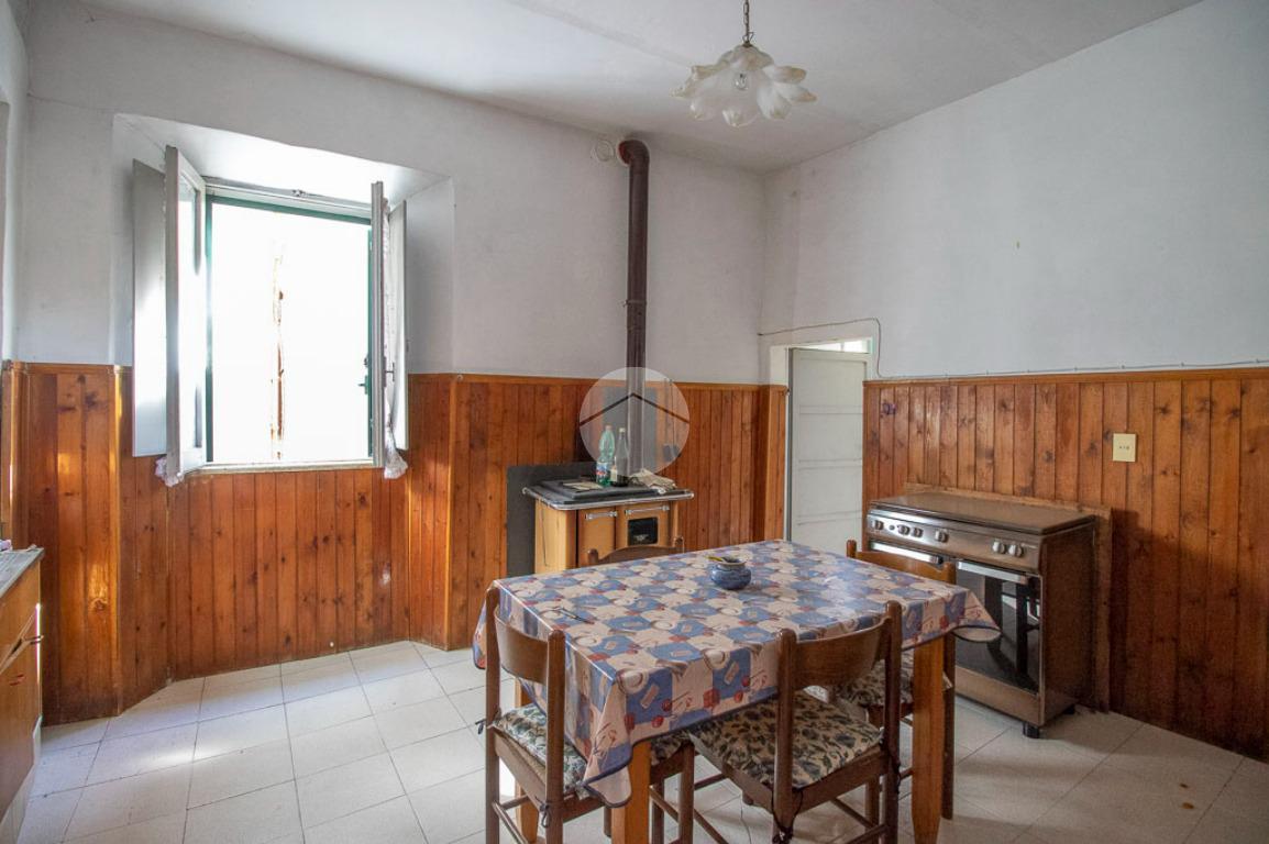 Appartamento in vendita a Collevecchio