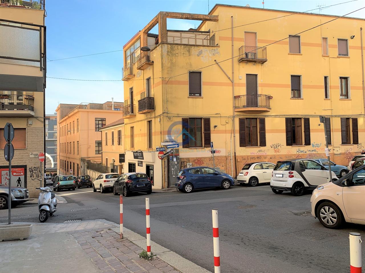 Magazzino in , Catanzaro, {3} - Foto 1