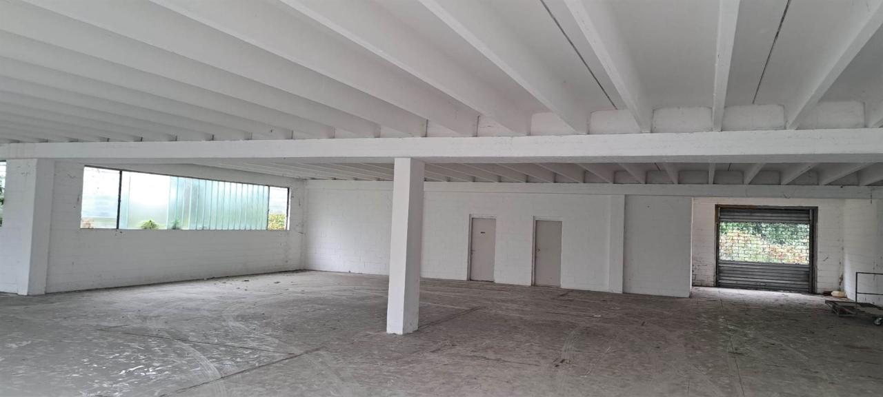 Negozio in , Settimo Milanese, {3} - Foto 1