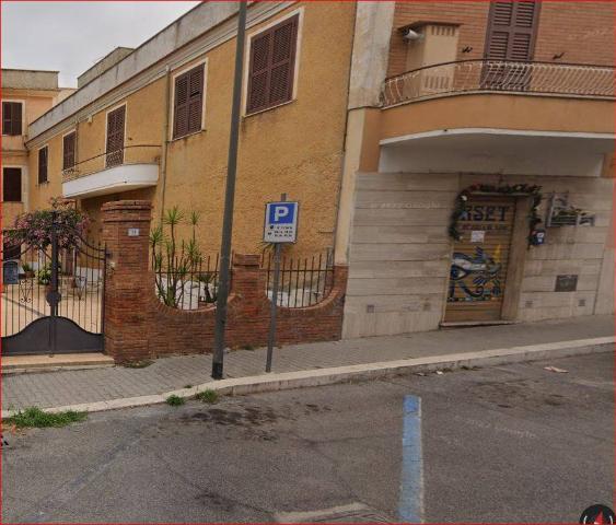 Geschäft in Via Piave 19, Cerveteri - Foto 1