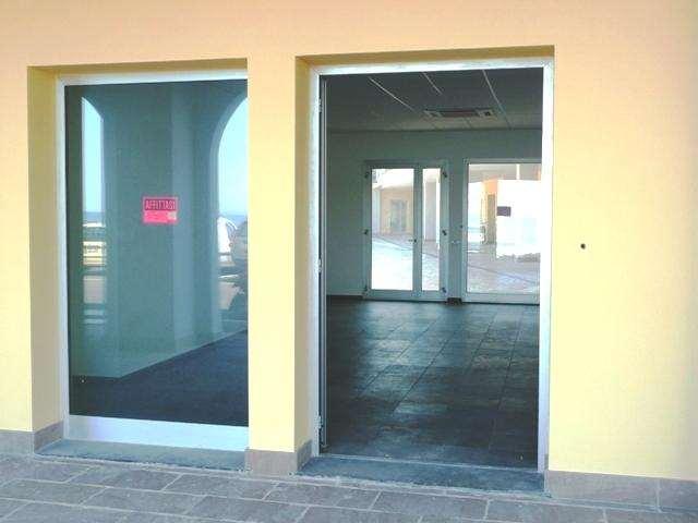 Negozio in , Ancona, {3} - Foto 2