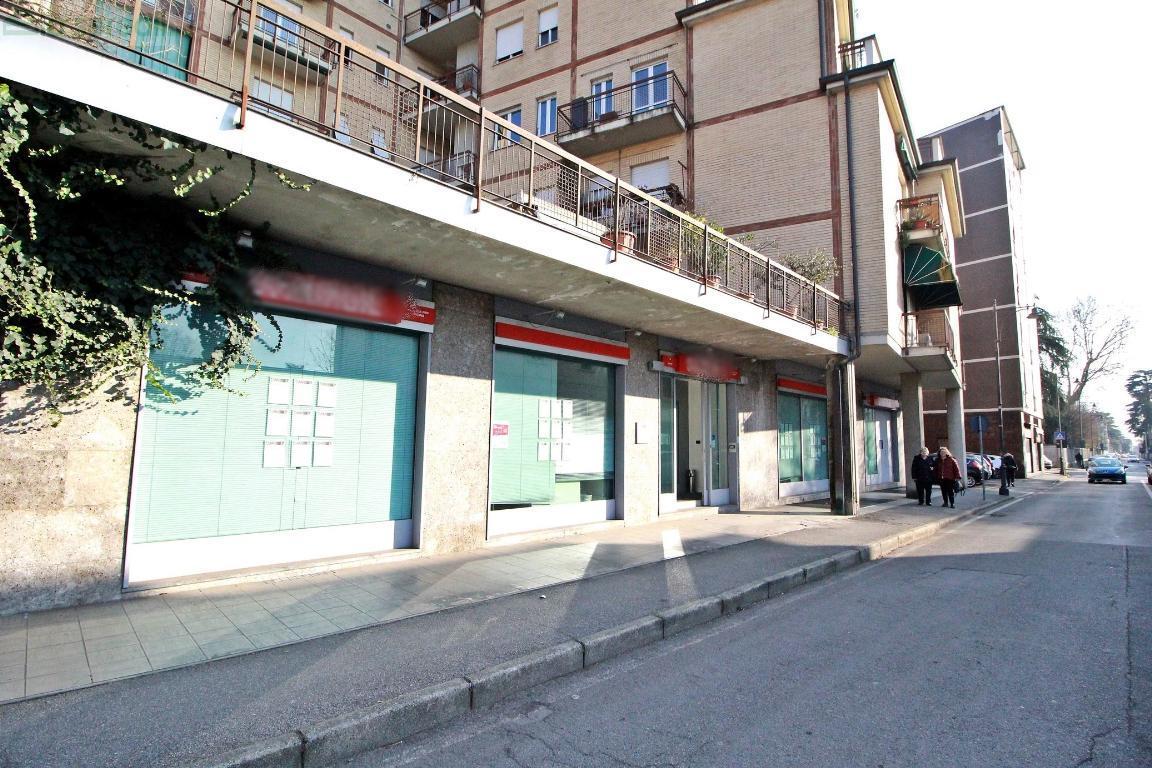 Negozio in Via Luigi Ponti 10, Vimercate, {3} - Foto 1