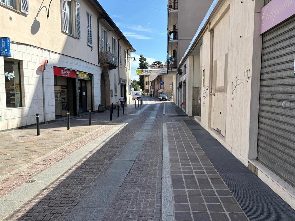 Negozio in Via Vittorio Emanuele 40, Vimercate, {3} - Foto 2