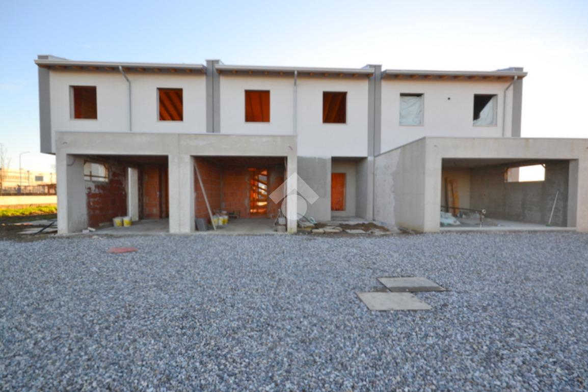 Villa in vendita a Quinzano D'Oglio