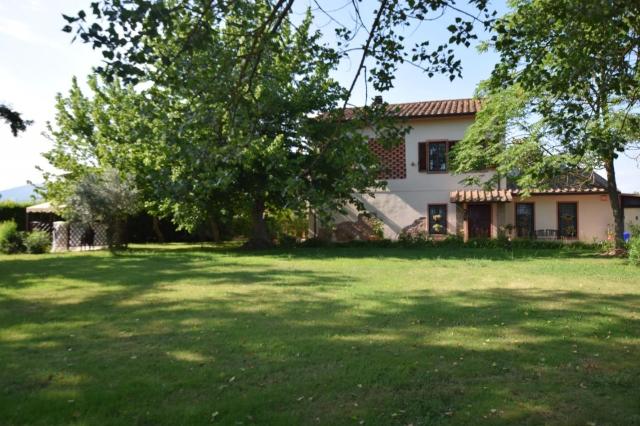 Villa in Ella Certosa 56025, Pontedera - Foto 1