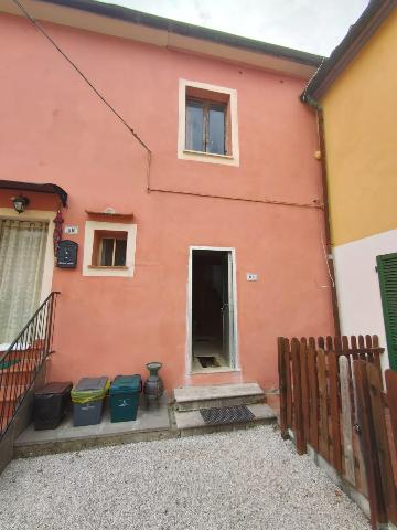 2-room flat, Crespina Lorenzana - Photo 1