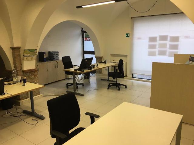 Business space, Pontedera - Photo 1