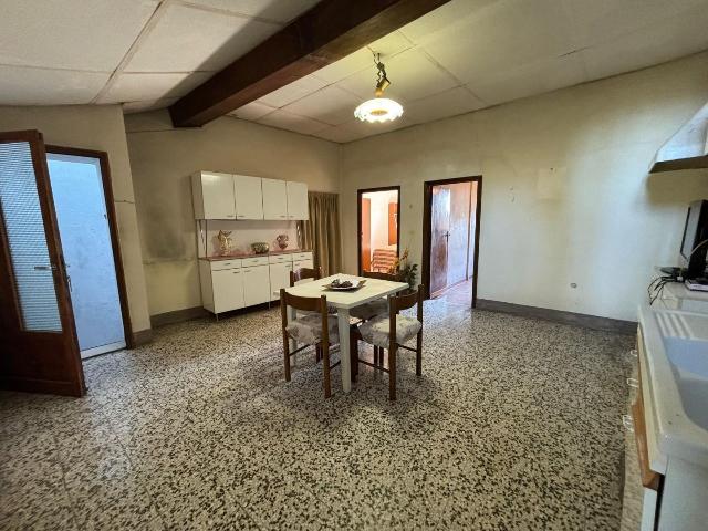 4-room flat, Terricciola - Photo 1