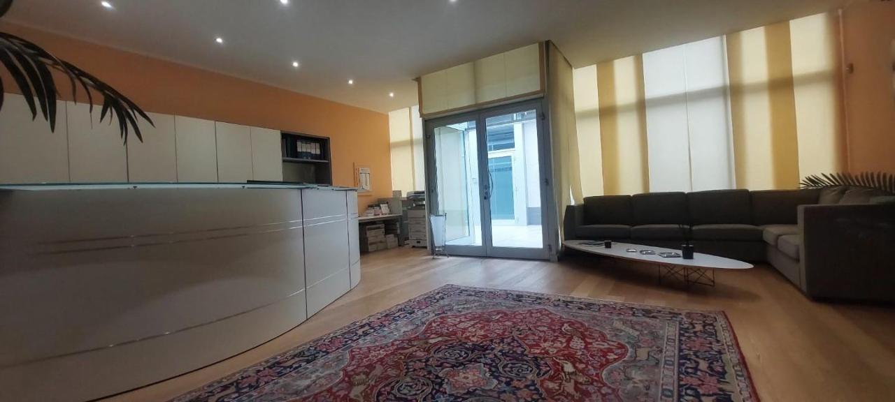 Ufficio in , Pontedera, {3} - Foto 1