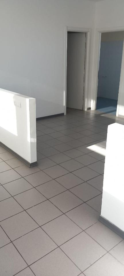Ufficio in , Bientina, {3} - Foto 1