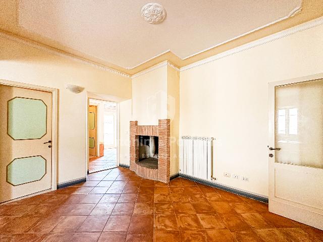 Penthouse in Piazza del Popolo, Todi - Foto 1