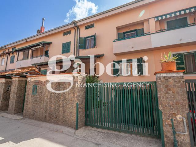 Terraced house in Corso Italia, Villaricca - Photo 1