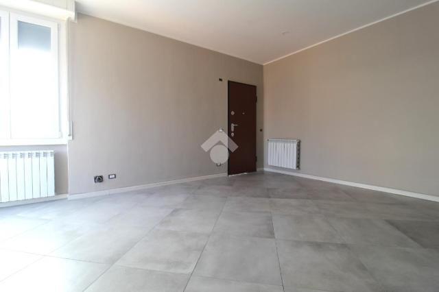 2-room flat in Via Roma 43, Concorezzo - Photo 1