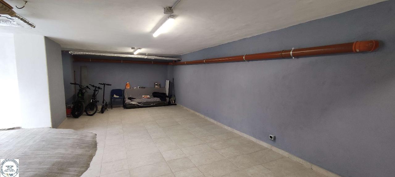 Magazzino in Via Lagrange 8, Nichelino, {3} - Foto 2