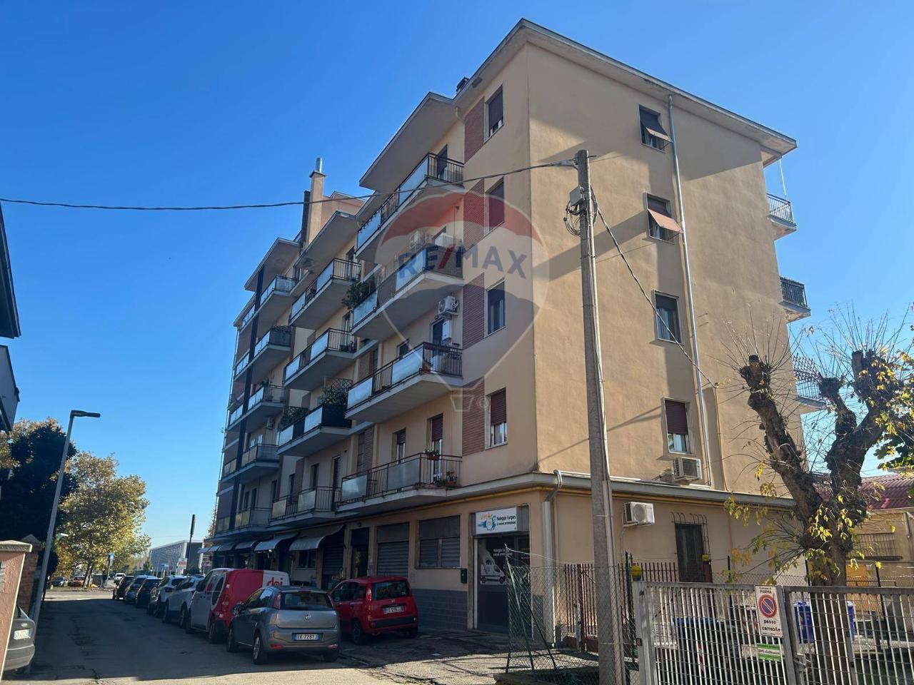 Negozio in Via Ferdinando Guerci 2, Parma, {3} - Foto 2