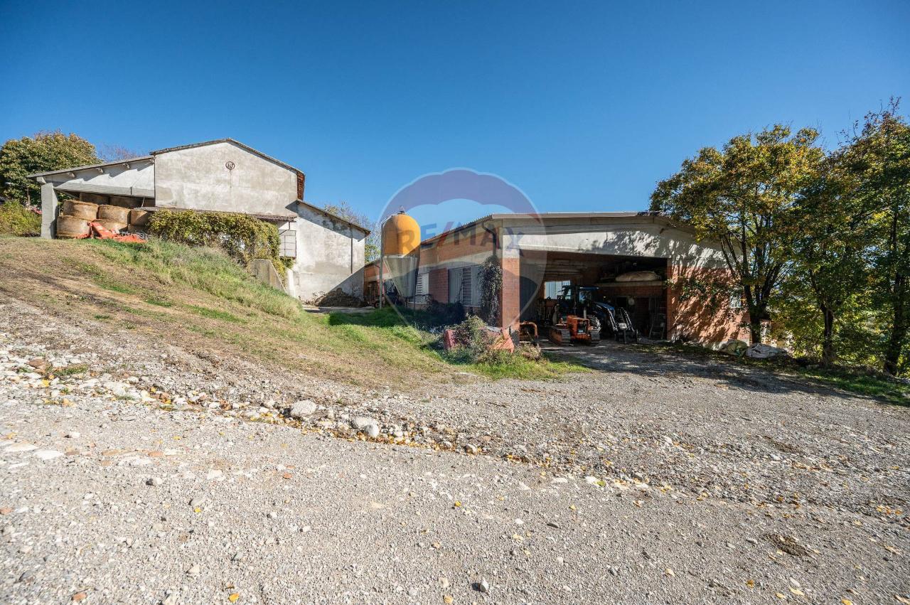 Azienda agricola in Strada della Posta 3/a, Neviano Degli Arduini, {3} - Foto 1