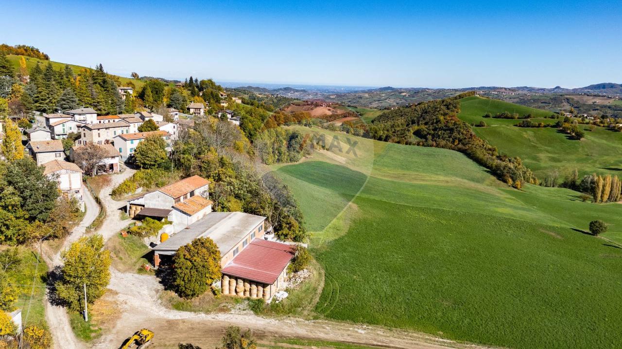 Azienda agricola in Strada della Posta 3/a, Neviano Degli Arduini, {3} - Foto 1