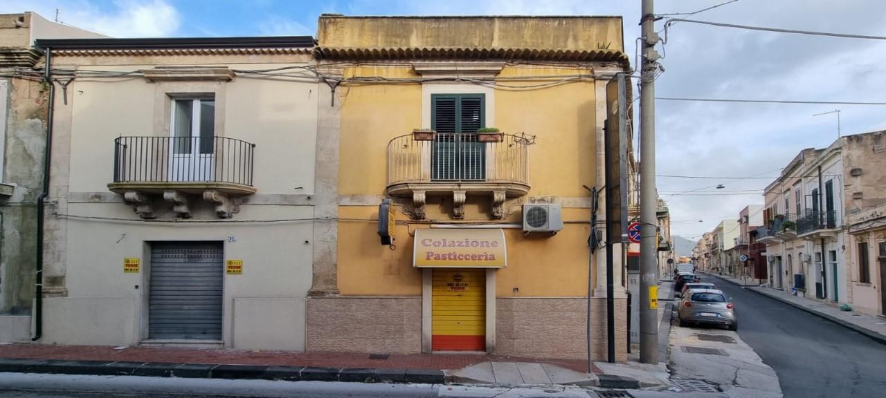 Negozio in Corso Vittorio Emanuele, Avola, {3} - Foto 2
