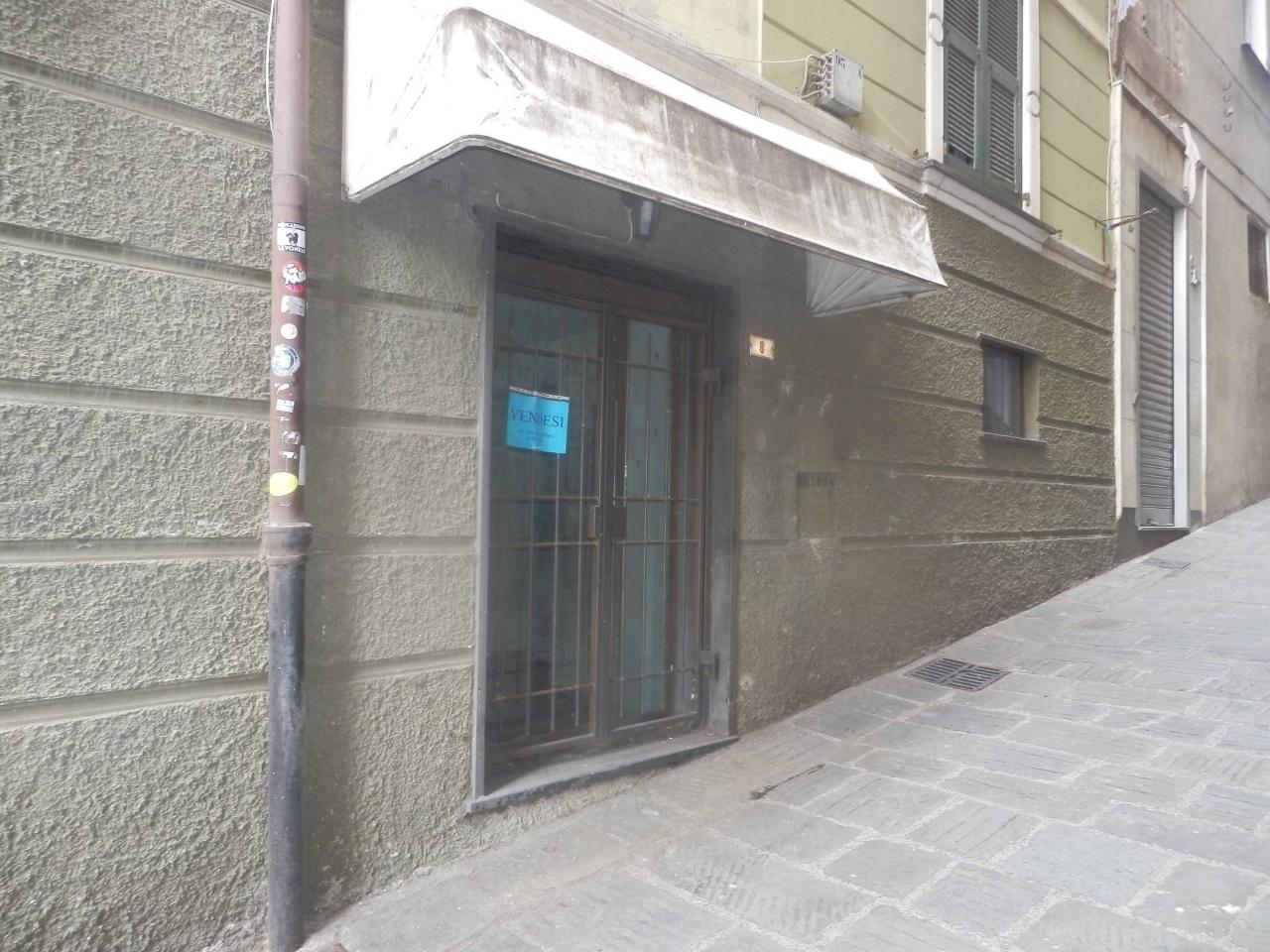 Negozio in Bia Forni 8r, Savona, {3} - Foto 1