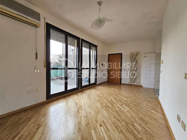 4-room flat, Borgo Virgilio - Photo 1