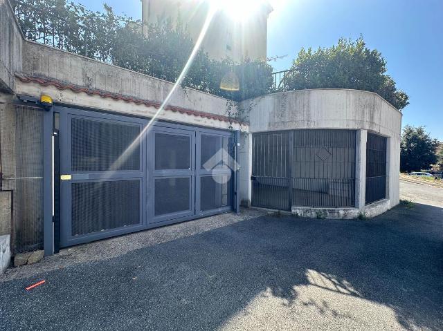 Garage or car box in {3}, Traversa Campo della Fiera - Photo 1