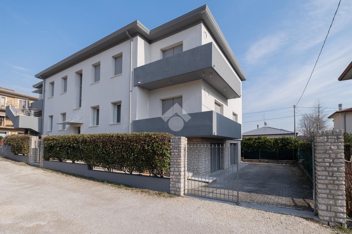 Casa indipendente in vendita a Vittorio Veneto