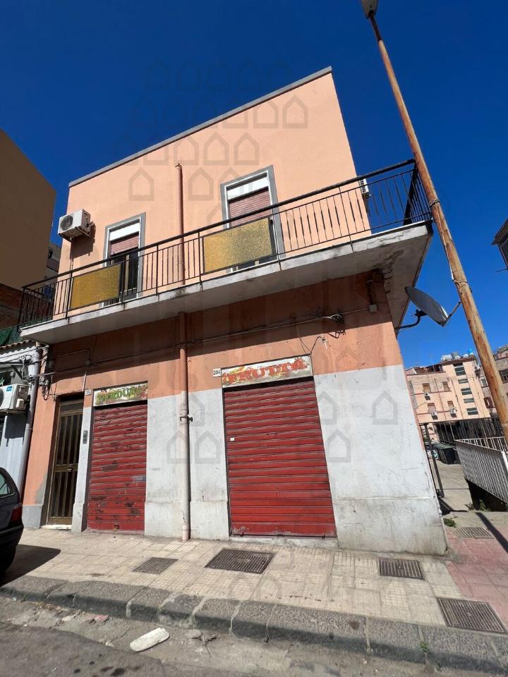 Negozio in Via Palermo , Messina, {3} - Foto 2