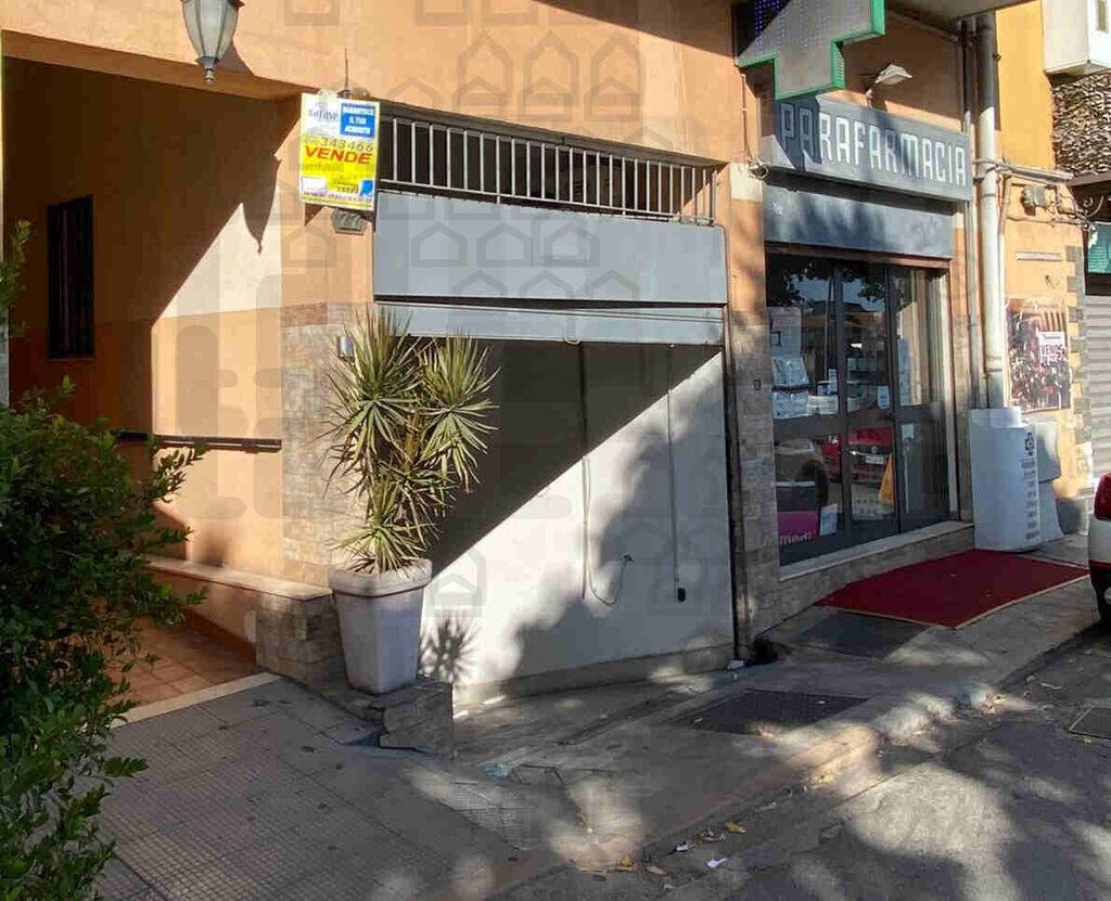 Garage - Autosilos - Parcheggio in Via Comunale Camaro, Messina, {3} - Foto 1