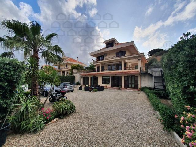 Villa in Ganzirri, Messina - Foto 1