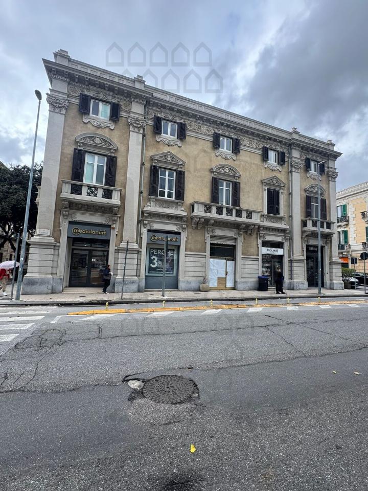 Negozio in , Messina, {3} - Foto 1