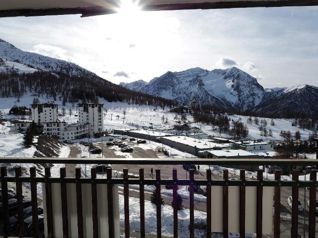 Apartament in Via Cesana 8, Sestriere - Photo 1