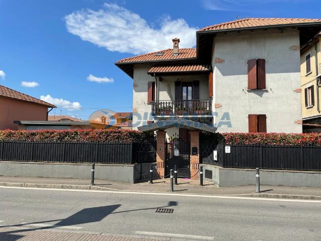 Casa indipendente in Via Roma 29, Bonate Sopra - Foto 1