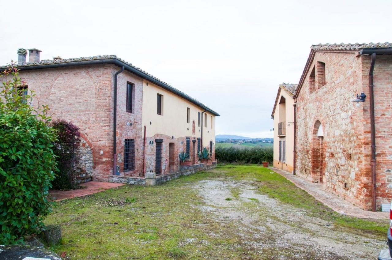 Casale in vendita a Monteroni D'Arbia