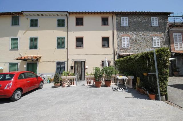 Attached house in a della Chiesa in Marlia 38, Capannori - Photo 1