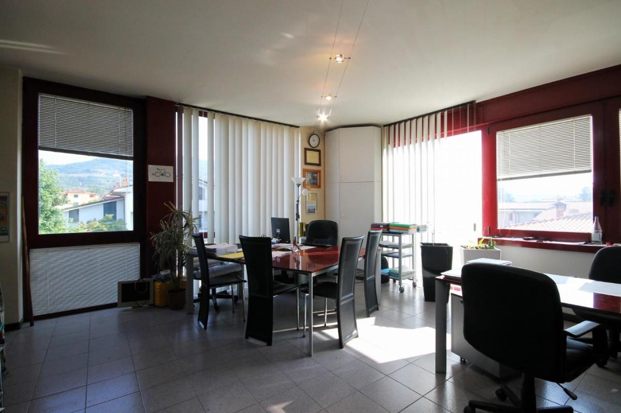 Ufficio in Ia Stadi 1, Capannori, {3} - Foto 1
