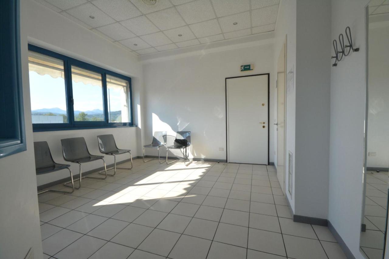 Ufficio in Alcide De Gasperi 55100, Lucca, {3} - Foto 2