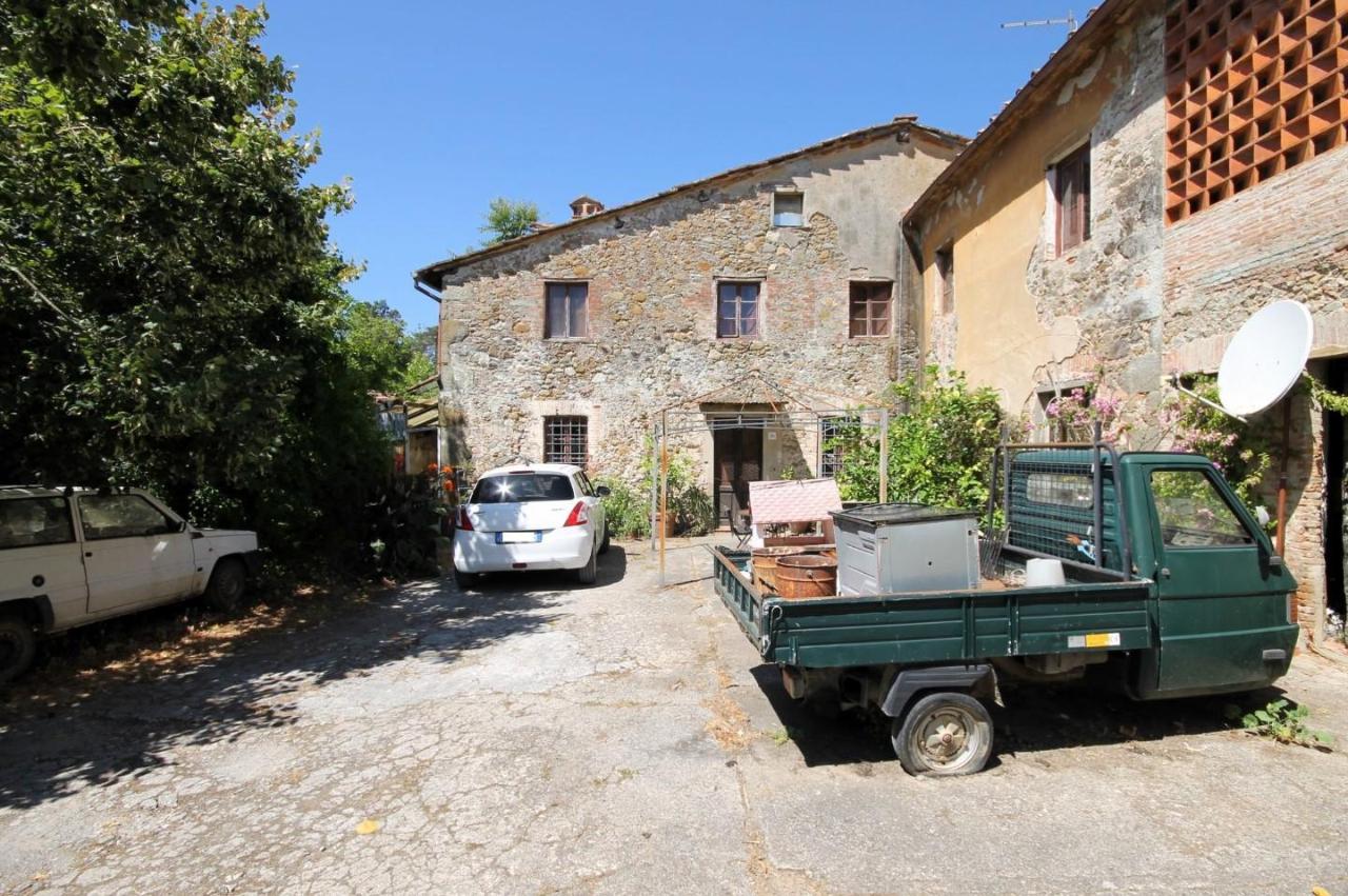 casa indipendente in vendita a Capannori in zona Marlia