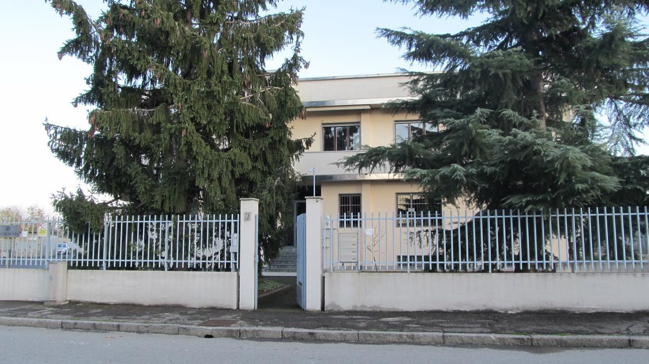 Ufficio in Via Umberto Boccioni 7, Monza, {3} - Foto 2