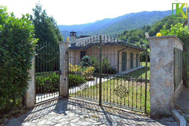 Villa in Via Fontana Vecchia 23, Faggeto Lario - Foto 1