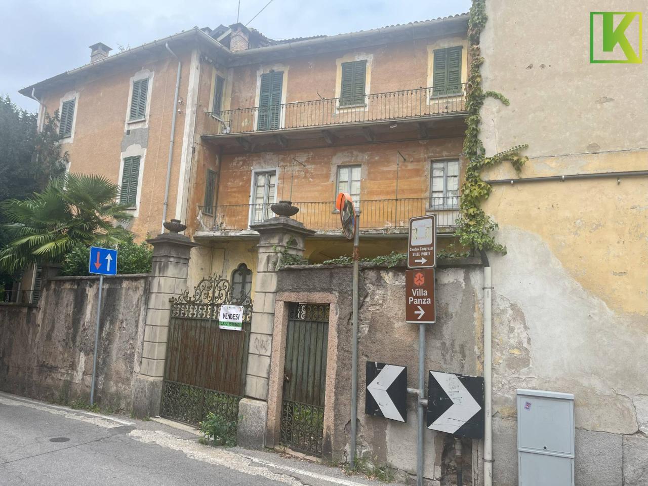 Palazzo in vendita a Varese