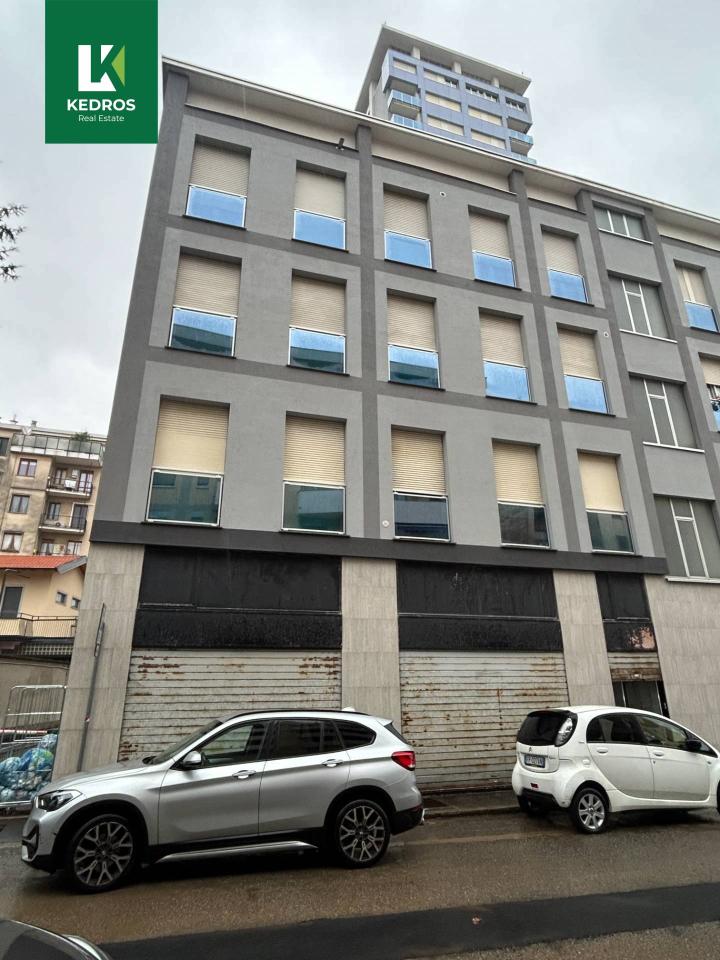 Negozio in Via Ragazzi 99 6, Busto Arsizio, {3} - Foto 1